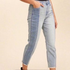 Hollister High Rise boyfriend Jeans 27